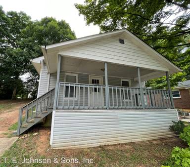 Main picture of 2736 Ludwig St