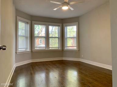 Main picture of 3228 N Hamlin Ave