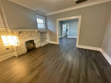 Main picture of 1012 Ayers St