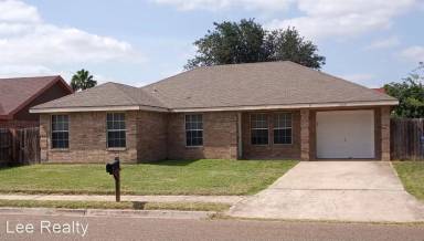 Main picture of 1808 Fullerton Ave