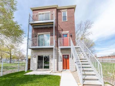 Main picture of 2647 W 23rd Pl