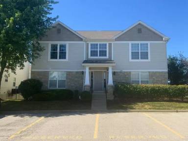 Main picture of 729 Tower Grove Dr