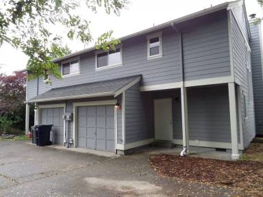 Main picture of 919 Natalie Pl