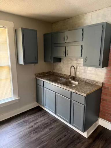 Main picture of 632 Harahan Rd