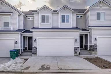 Main picture of 803 N Hilltop Dr