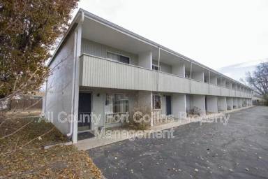 Main picture of 1408 S Douty Ave