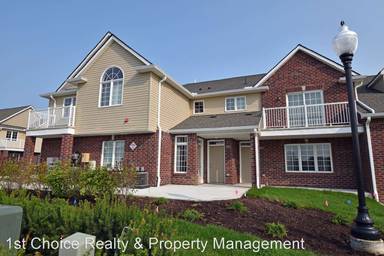 Main picture of 56395 Newport Dr