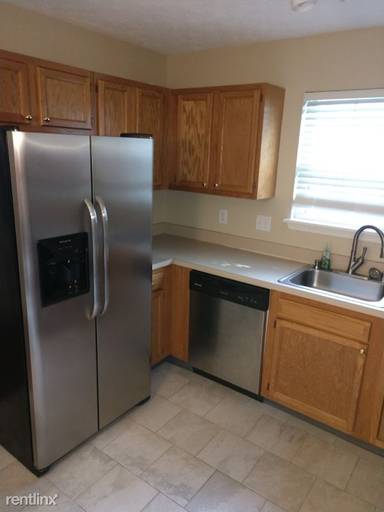 Main picture of 2818 Hanna Pl