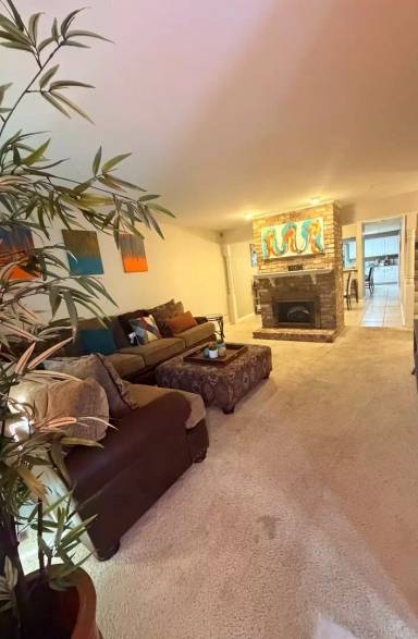 Main picture of 10014 Artesia Dr