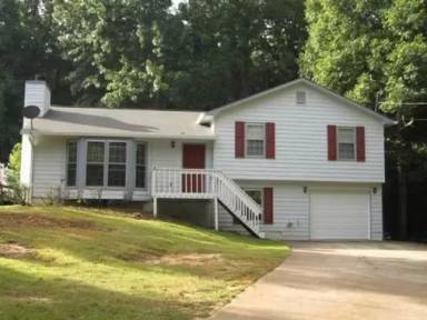 Main picture of 100 Crawford Cir
