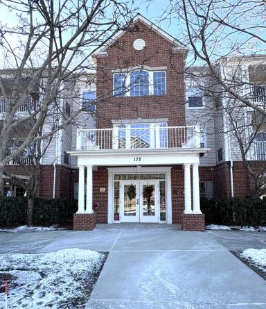 Main picture of 172 Haverhill St