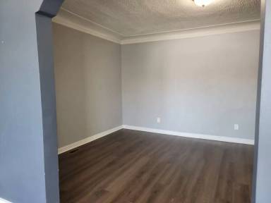 Main picture of 22643 Van Dyke Ave