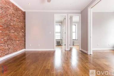 Main picture of 199 E 3rd St
