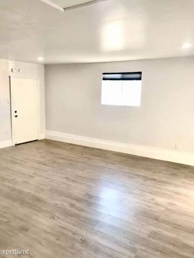 Main picture of 12856 Tonopah St