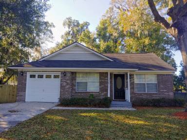 Main picture of 117 Stonebridge Dr