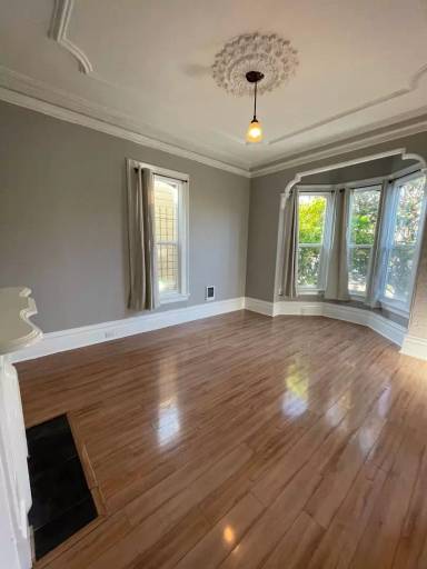 Main picture of 1024 Wood St