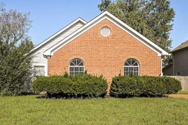 Main picture of 2794 River Bend Dr