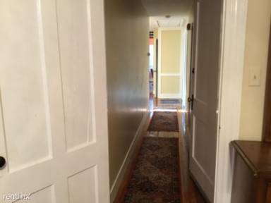 Main picture of 339 Willow St