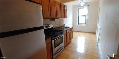 Main picture of 9115 Colonial Rd