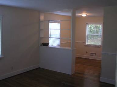 Main picture of 2915 - 2919 Wade Ave