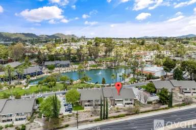 Main picture of 28691 Via Las Flores