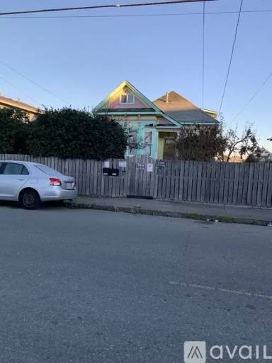 Main picture of 1811 3rd St