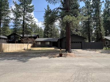 Main picture of 3364 Woodland Rd