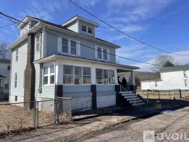 Main picture of 183 Central St