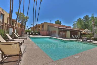 Main picture of Luxe Scottsdale Apartments
