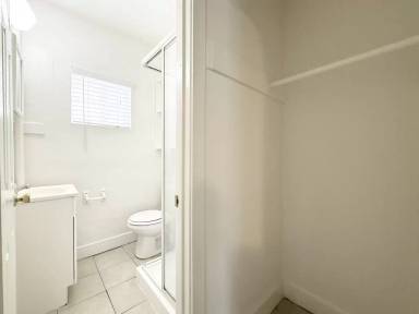 Main picture of 400 Civic Center Dr