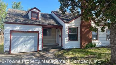 Main picture of 2226 W Randolph Ave