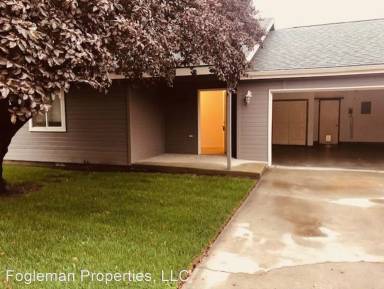 Main picture of 2205 S Gekeler Ln