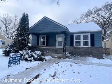 Main picture of 4506 S Park Dr