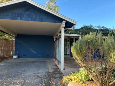 Main picture of 244 Pleasant Hill Rd