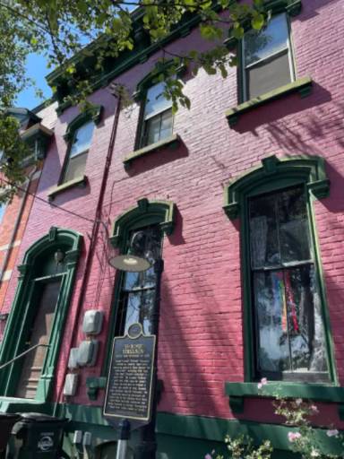 Main picture of 506 Washington Ave