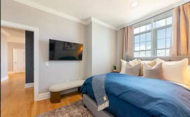 Main picture of 88 Saint Francis St