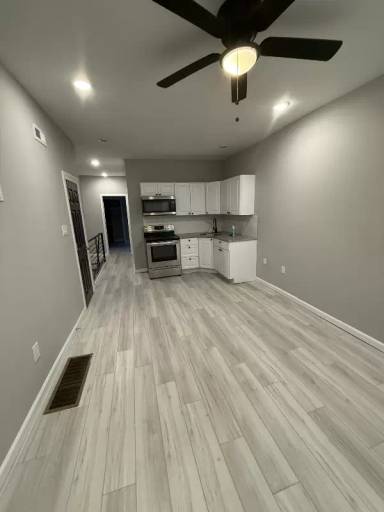 Main picture of 25 E Herman St