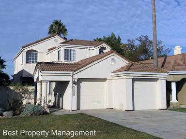 Main picture of 1826 Cherry Hills Dr