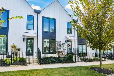 Main picture of 128 Pearl St