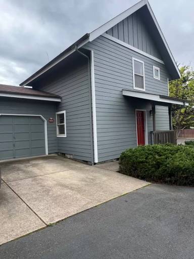 Main picture of 411 S 58th St