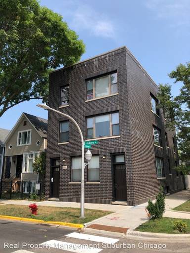 Main picture of 3901 N Albany Ave
