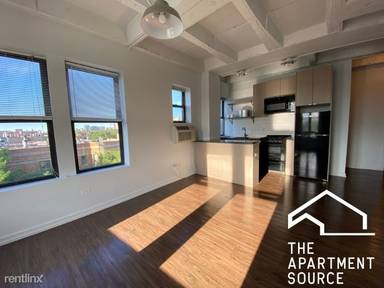 Main picture of 1325 W Wilson Ave Apartments