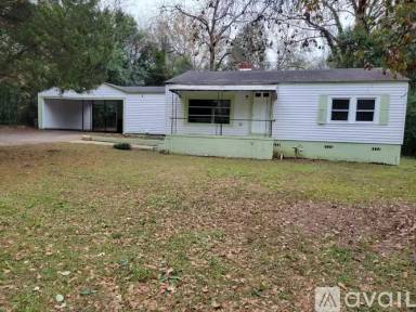 Main picture of 904 Woodland St