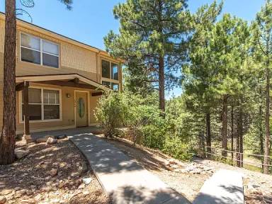 Main picture of 1314 E Hatcher Dr