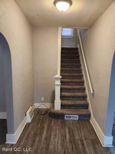 Main picture of 5408 3rd Ave