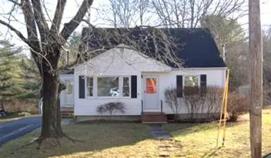 Main picture of 66 Rowe Ave