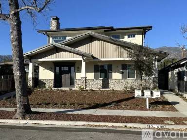 Main picture of 607 E Lemon Ave