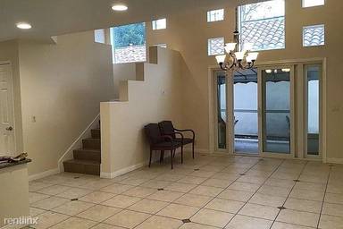 Main picture of 73 Shearwater Pl