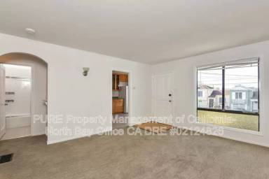 Main picture of 1910 32nd Ave