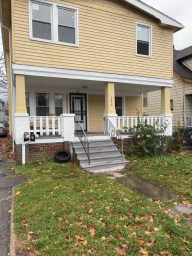Main picture of 12010 Griffing Ave